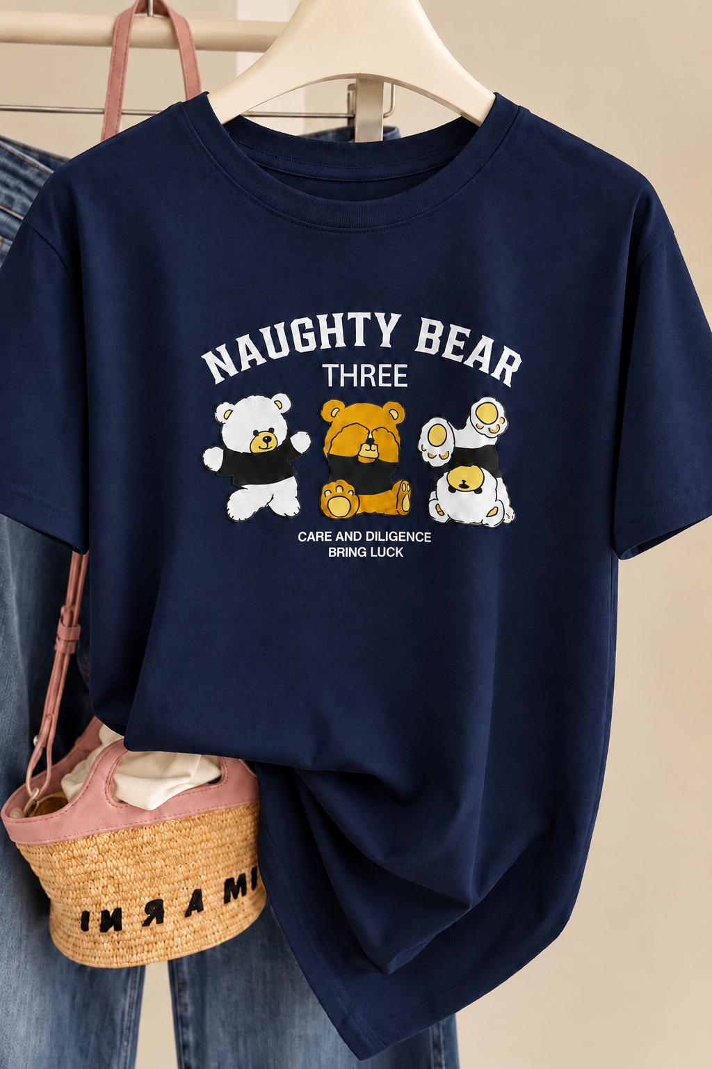 T-SHIRT OVER SIZE -NAUGHTY BEAR