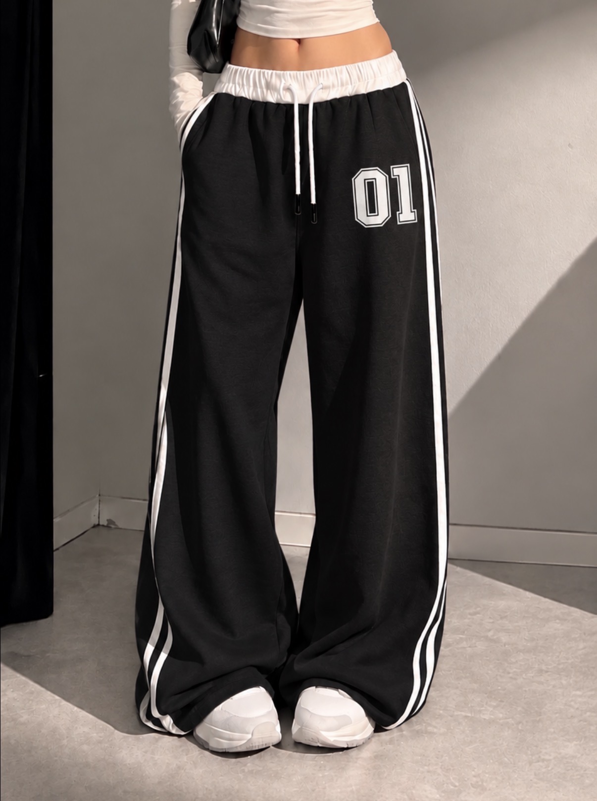 PANTALON BAGGY WIDE LEG MOLLETONNE - 01